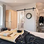 Weltraumbahnhof Rautenkranz - Steampunk Otel