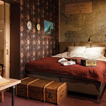 Hotel Weltraumbahnhof Rautenkranz - Steampunk Muldenhammer