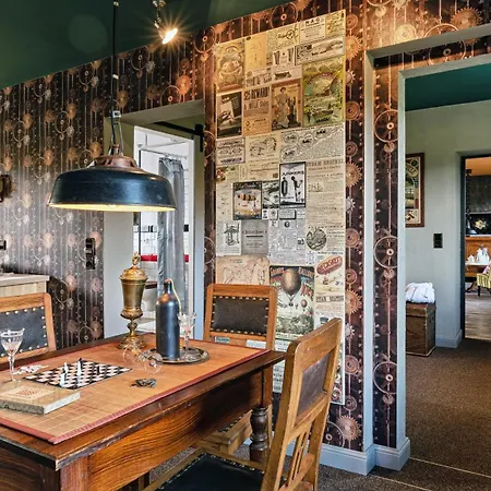 Hotel Weltraumbahnhof Rautenkranz - Steampunk Muldenhammer
