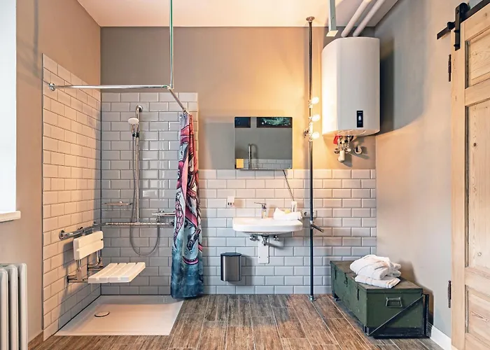 Weltraumbahnhof Rautenkranz - Steampunk Hotel 4*