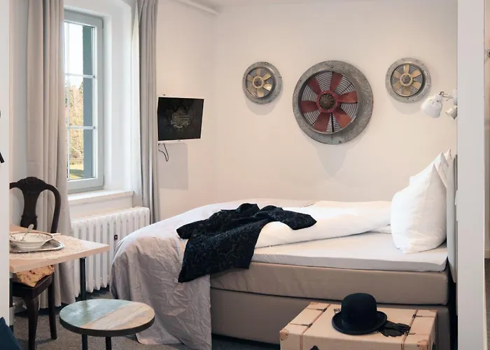 Hotel Weltraumbahnhof Rautenkranz - Steampunk