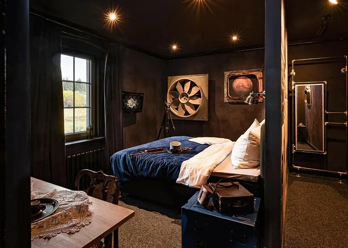 Weltraumbahnhof Rautenkranz - Steampunk Hotel 4*