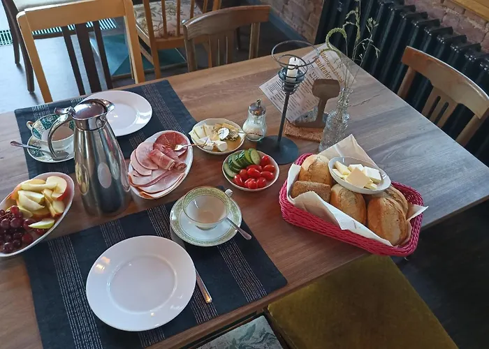 Weltraumbahnhof Rautenkranz - Steampunk Hotel 4*